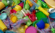 【国際】ウォルマートやネスレ、米国プラスチック協定から脱退。団体運営に不満か