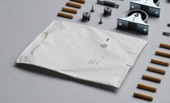 【国際】イケア、フィッティングバッグをプラから紙に切替え。年間1400トン削減