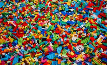 【デンマーク】LEGOとWWF、製品デザイン・ガイドライン共同開発。環境・社会重視