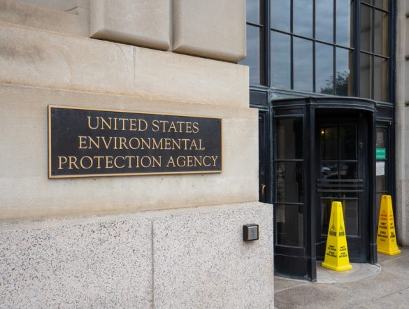 【アメリカ】EPA、GHG「危険性認定」撤回へ。気候変動の脅威否定。GHG規制全廃目指す