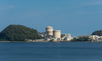 【日本】関電、美浜原発の後継機検討で現地調査再開。規制委は地盤地質調査を「慎重に」