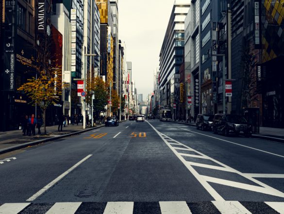 【日本】国交省、八潮市道路陥没事故で道路占有者に維持管理報告を義務化。水道、電気、ガス