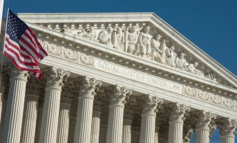 【アメリカ】トランプ大統領、連邦政府機関建築物から脱構築主義建築様式排除。大統領令