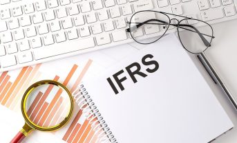 【国際】IFRS、国際会計基準に関し気候変動シナリオ分析の不確実性に関する開示例を公表