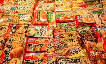【日本】厚労省、栄養観点の金融機関エンゲージメントガイドと食品関連企業啓発資料策定
