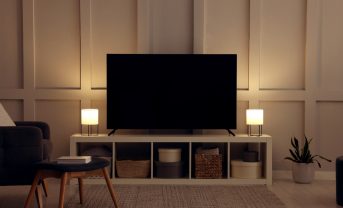 【日本】経産省、再生プラ利用義務化品目を将来拡大へ。プラ以外も。電源装置等は指定省資源化製品