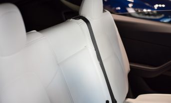 【国際】ダウとグルッポ、廃車を分解せずにポリウレタンフォーム回収・リサイクル。サーキュラー