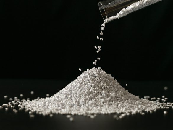 【EU】EU理事会、プラスチックペレット規則採択。欧州議会決議へ。メーカーや流通企業に義務