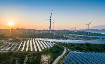 【国際】IEA、世界の再エネ見通し報告書2025年版。2030年までに2.6倍だがCOP28目標に届かず