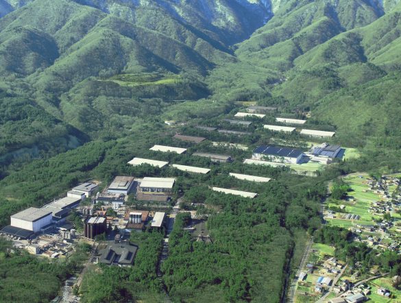 【日本】サントリーHD等10社、山梨県でグリーン水素製造・活用実証開始。国内最大
