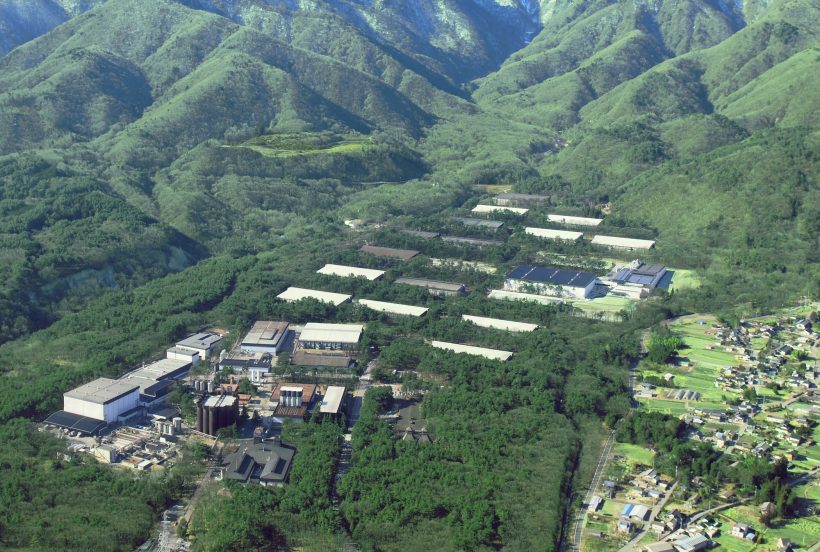 【日本】サントリーHD等10社、山梨県でグリーン水素製造・活用実証開始。国内最大 2 【日本】サントリーHD等10社、山梨県でグリーン水素製造・活用実証開始。国内最大 2