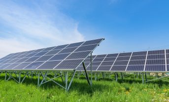 【日本】イオンと丸紅新電力、太陽光発電電力の供給開始で包括契約。2028年度までに200MW