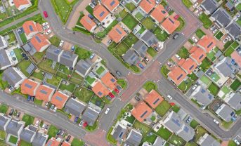 【EU】欧州委、初の「欧州アフォーダブル住宅計画」発表。価格とサステナビリティでアクセス強化