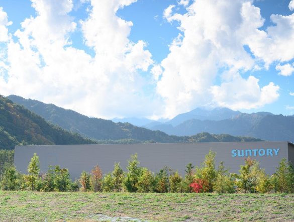 【日本】サントリー、サントリー天然水4工場全てでAWS認証の最高位取得。日本初