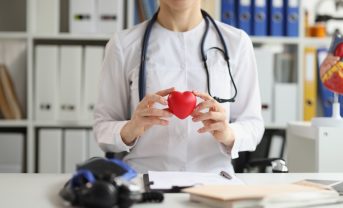 【EU】欧州委、医療セクター政策パッケージ発表。バイオ強化。医療機器規制も簡素化