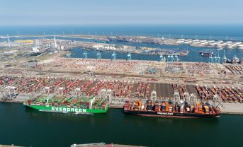 【オランダ】ロッテルダム港湾公社、世界初CCSボンド90億円発行。第一生命が大半購入