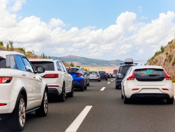 【EU】EU理事会と欧州議会、ELV規則案で政治的合意。再生プラ利用義務25%等