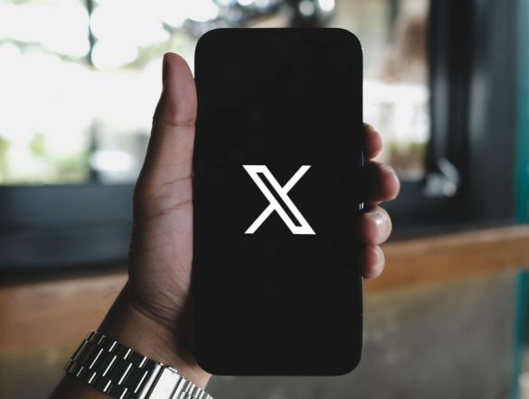 【EU】欧州委、デジタルサービス法違反でXに220億円課徴金。青チェックマークや広告リポジトリ