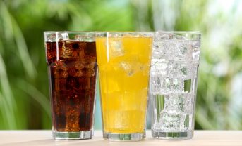 【国際】WHO、各国政府に加糖飲料への砂糖税強化を強く要請。果汁ジュースや紅茶等も