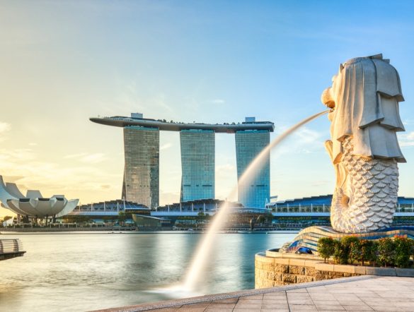 【シンガポール】飲料容器回収制度、移行期間を9月末まで延長。関係者フィードバック受け