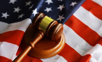 【アメリカ】NGOや医療業界団体、連邦地裁にGHG「危険性認定」撤回の司法審査申請