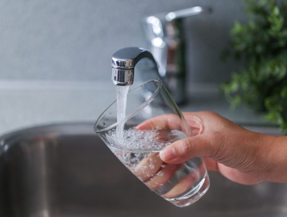 【イギリス】政府、水道インフラと管理体制改革で官民22兆円投資。水道システム立直し