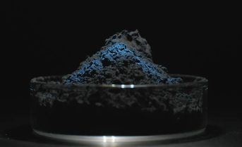 【中国】衆鈉能源、ナトリウムイオンバッテリー正極材1万トン量産工場完成。5GWh見据え