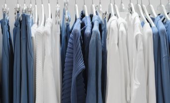 【日本】環境省、家庭アパレル廃棄物削減でアクションプラン発表。企業向け目標設定も検討