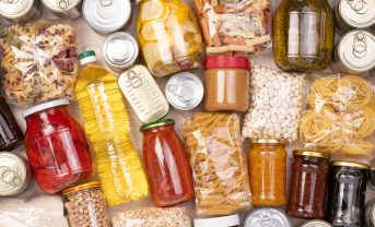 【日本】消費者庁、任意のフードバンク認証制度開始。ガバナンスや運営フローを審査