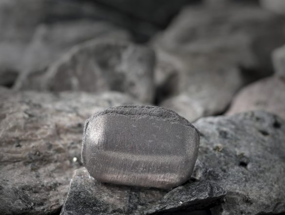 【アメリカ・EU】米EU重要鉱物行動計画に合意。共通基準や国境調整価格下限設定等