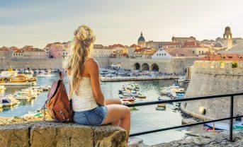 【EU】改正パッケージ旅行指令、成立。消費者保護拡大。キャンセル時の条件等明確化