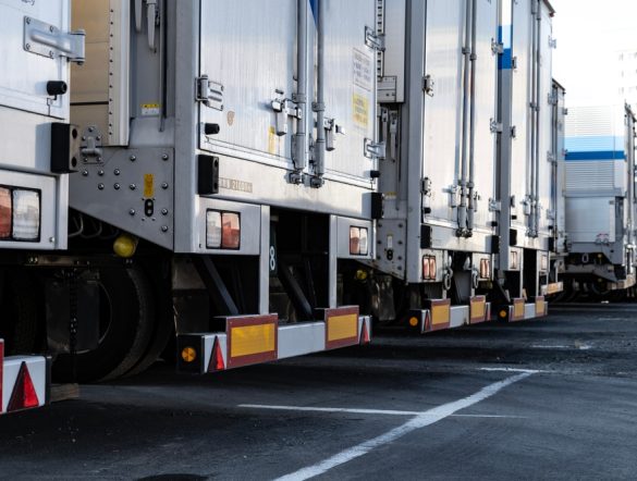 【日本】伊藤園とネスレ日本、静岡起点で共同輸送とラウンド輸送開始。GHGと人手不足