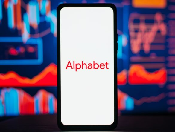【アメリカ】アルファベットに株主提案。監査委員会規程に責任あるAI監督責任明記要求