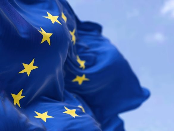 【EU】改正FDI審査規則、成立。重要セクターに対しEU共通審査プロセス設定。経済安保