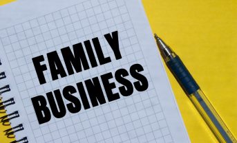 【日本】経産省、ファミリーガバナンス・ガイダンス公表。企業成長促す。活用は任意