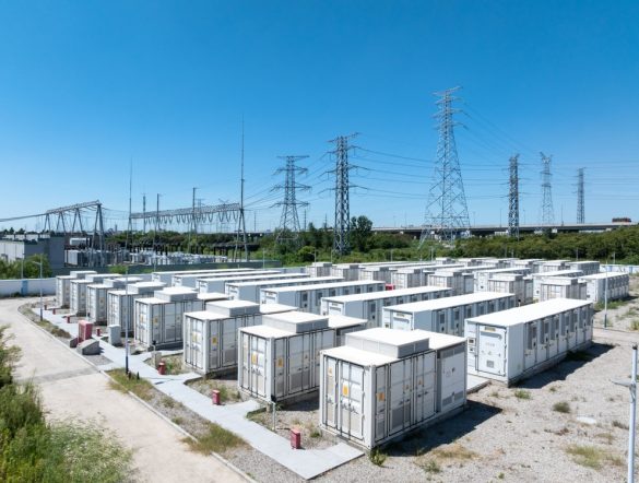 【EU】欧州委、蓄電・蓄熱拡大で産官金の三者間協定締結。2028年までに45GW。再エネ促進