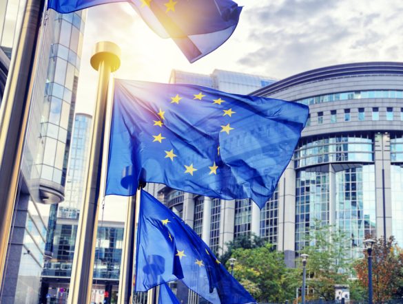 【EU】欧州委、改訂版ESRS採択。中小企業向け任意基準にバリューチェン・キャップ規定も