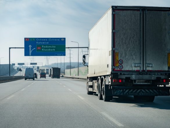 【EU】EU理事会と欧州議会、ユーロビニエット指令改正案で政治的合意。道路課金ルール