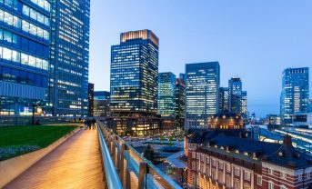 【日本】三菱地所、GHG排出量削減2030年目標を5年前倒し達成。再エネ電力100%も