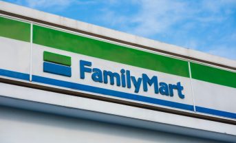 【日本】ファミリーマート、店舗スタッフで多様性強化。身だしなみ基準改訂や新ユニフォーム