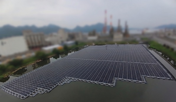 【日本】三菱ケミカル、自社調整池に水上太陽光発電所2MW導入。オンサイトPPAで購入 1 【日本】三菱ケミカル、自社調整池に水上太陽光発電所2MW導入。オンサイトPPAで購入 1