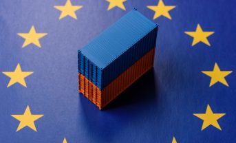 【EU】改正関税法、成立。Eコマース事業者に通関義務。デミニマス・ルール正式廃止
