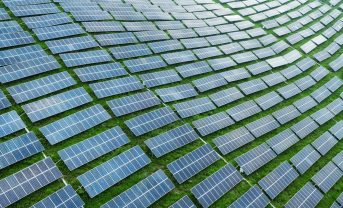 【中国】風力・太陽光、設備容量が2010GW突破。メーカーは海外輸出強化に照準
