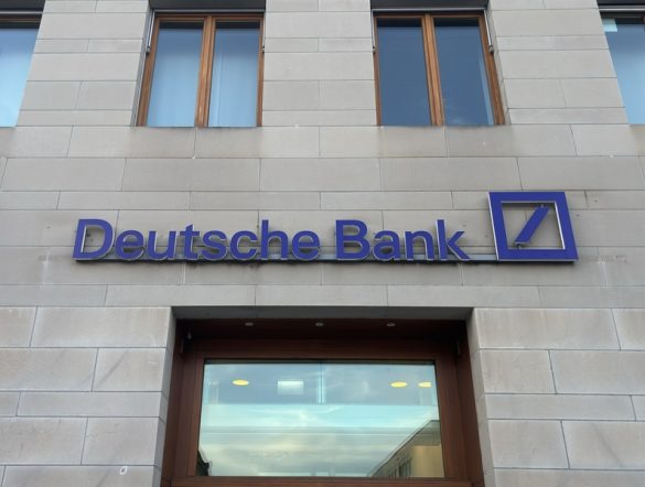 【ドイツ】ドイツ銀行、第3四半期のサステナブル・トランジションファイナンスが320億ユーロで過去最高
